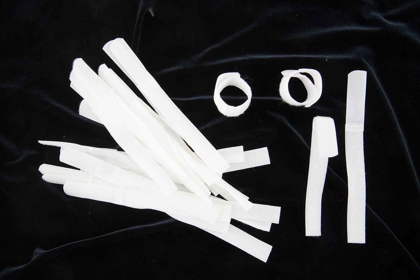 5680Z2 - Self Stick Strap Replacements - 40 Pack