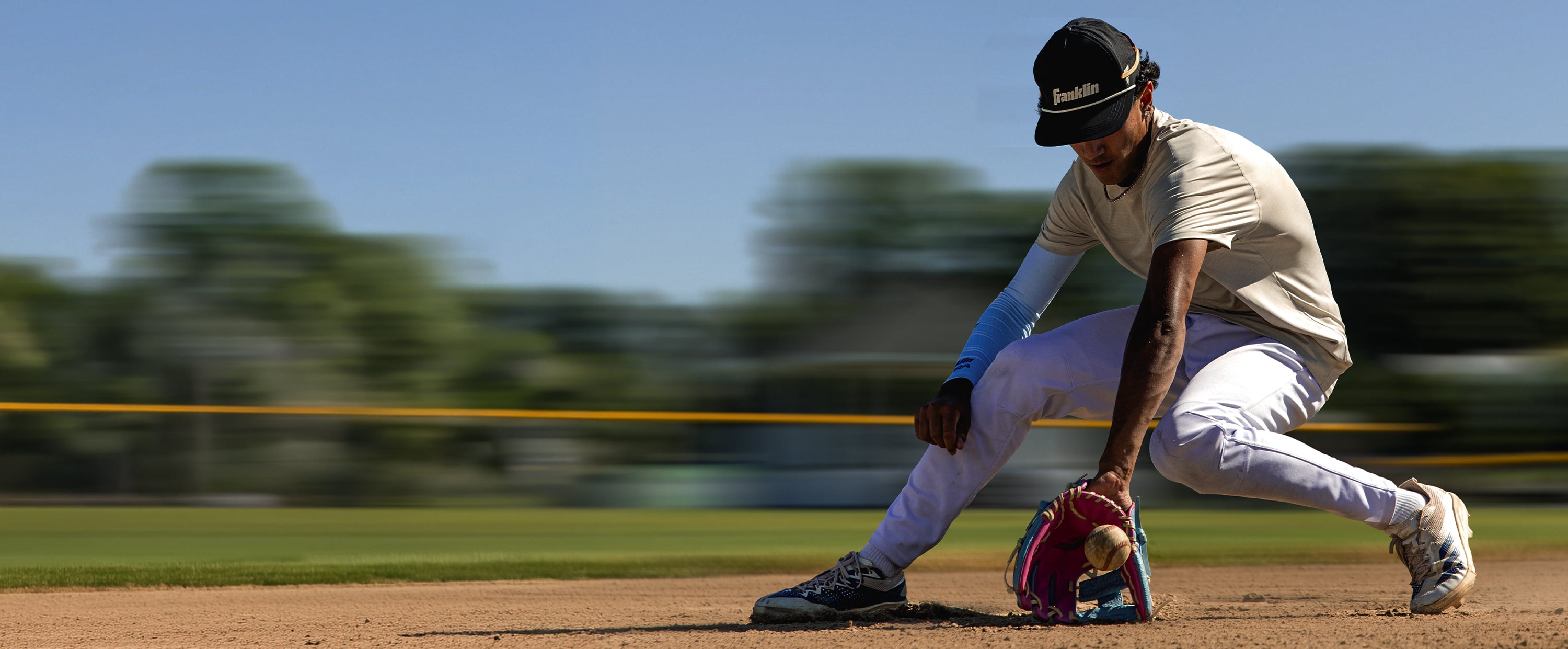 Ultra Fielding Gloves