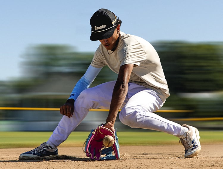 Ultra Fielding Gloves